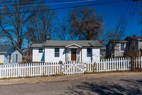 2111 Wilson St, Chattanooga, TN 37406