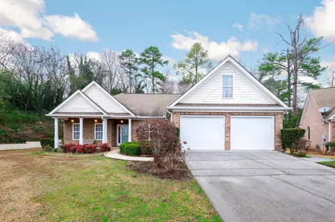 118 Garden Lake Dr, Calhoun, GA 30701