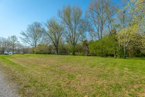 266 Lenore Ln, Spring City, TN 37381