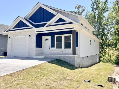 205 Rock Bridge Dr, Ringgold, GA 30736
