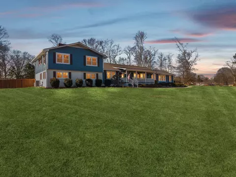110 Hazel Dr, Dalton, GA 30721