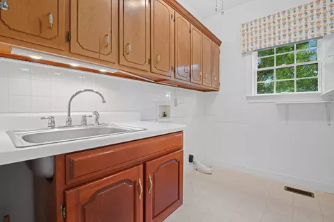 104 Executive Dr, Jasper, TN 37347 photo 38