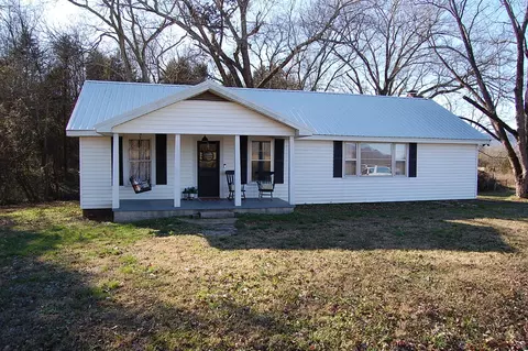 10595 Ra Griffith Hwy, Whitwell, TN 37397