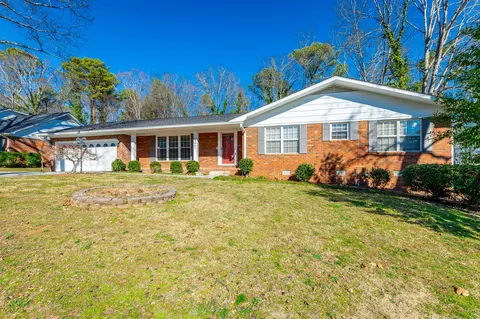 3801 Woodcrest Cir NW, Cleveland, TN 37312