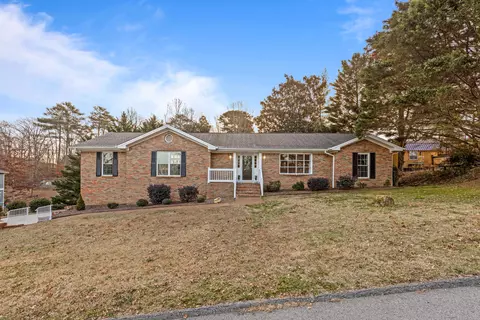 1219 King Arthur Rd, Chattanooga, TN 37421