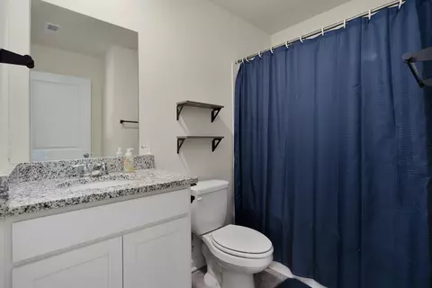 Bath - 8592 Raspberry Way, Ooltewah, TN 37363 photo 5 of 5
