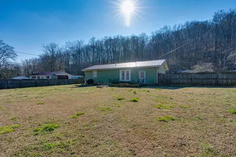 910 Hickory St, Jasper, TN 37347 photo 24