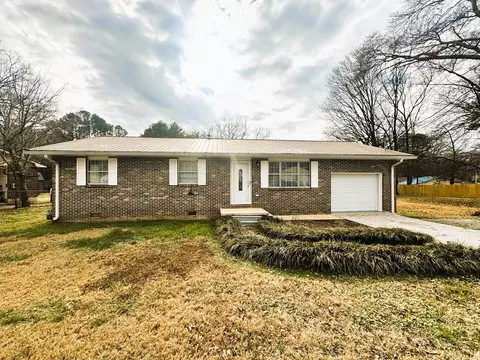 703 Bomar St, Lafayette, GA 30728