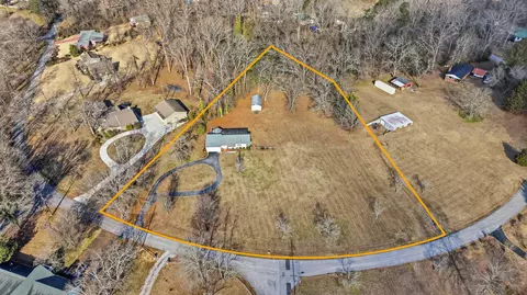 2031 Carolana Cir, Hixson, TN 37343