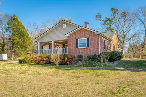 746 Maple St, Whitwell, TN 37397
