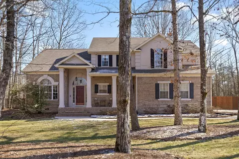 3700 Scenic Hollow Ln, Signal Mountain, TN 37377