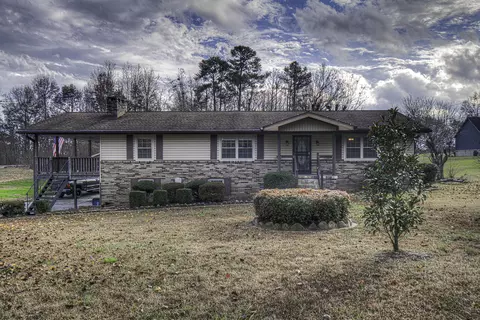 63 Sunset Dr, Ringgold, GA 30736