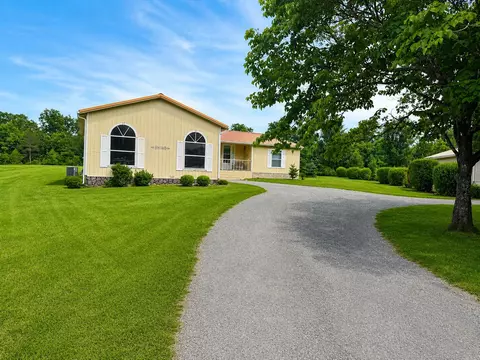552 Airport Ave, Dunlap, TN 37327