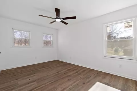 108 Avis Dr, Dalton, GA 30721 photo 4