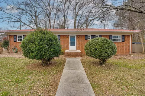 1332 Parker Ave SW, Cleveland, TN 37311