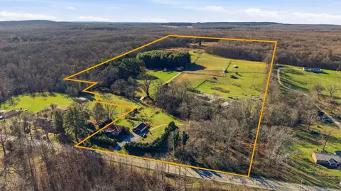 2977 Sr 56, Tracy City, TN 37387