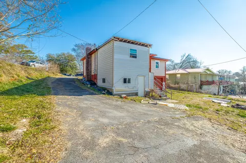 Exterior - 210 Ruby St, Bridgeport, AL 35740 photo 13 of 20