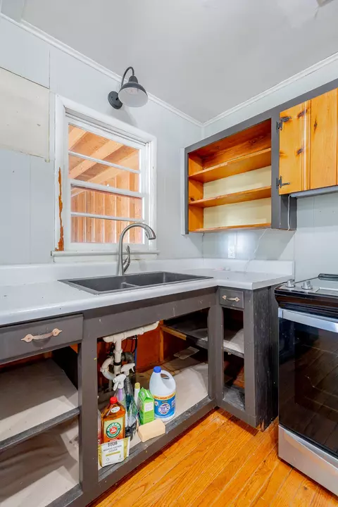 Kitchen - 210 Ruby St, Bridgeport, AL 35740 photo 6 of 7