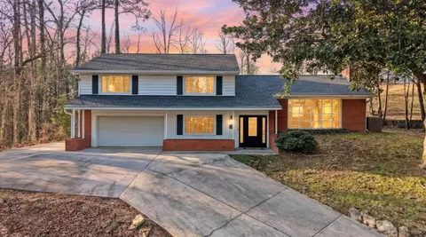 103 James Ave NW, Cleveland, TN 37311