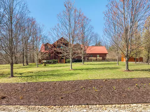 Exterior - 1334 Bluff View Dr, Dunlap, TN 37327 photo 4 of 17