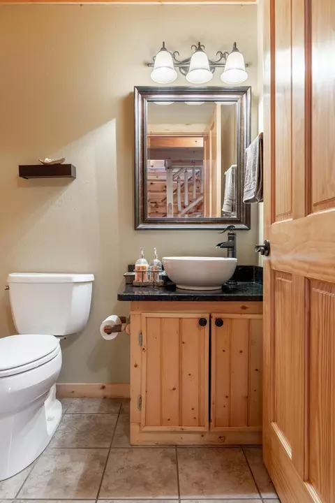 Bath - 1334 Bluff View Dr, Dunlap, TN 37327 photo 1 of 6