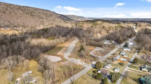 10623 Dayton Pike, Soddy Daisy, TN 37379