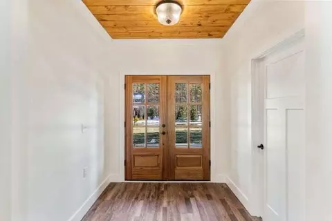 Entry Way - 207 Mountain View Cir, Ocoee, TN 37361 photo 2 of 5