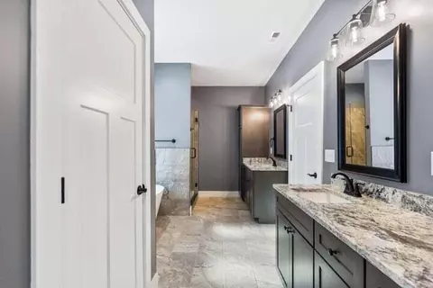 Entry Way - 207 Mountain View Cir, Ocoee, TN 37361 photo 5 of 5