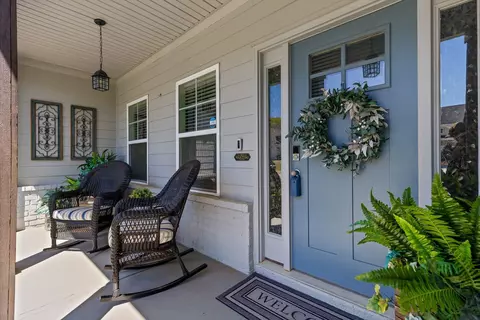 Exterior - 3324 Grassy Fields Ln, Apison, TN 37302 photo 4 of 14