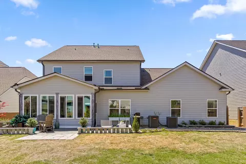 Exterior - 3324 Grassy Fields Ln, Apison, TN 37302 photo 5 of 14