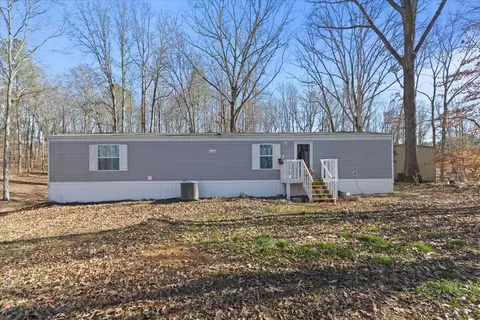 559 Mccamy Sumach Rd, Chatsworth, GA 30705