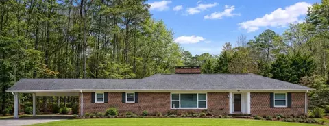 303 Oakland Dr, Lafayette, GA 30728