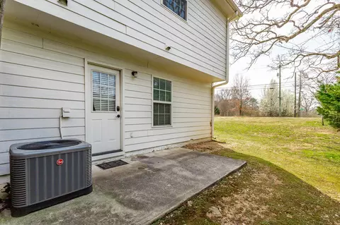 Exterior - 1101 Maple Tree Ln, Chattanooga, TN 37421 photo 2 of 6