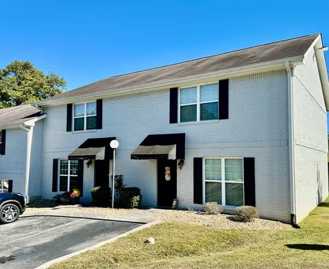 1114 Maple Tree Ln, Chattanooga, TN 37421