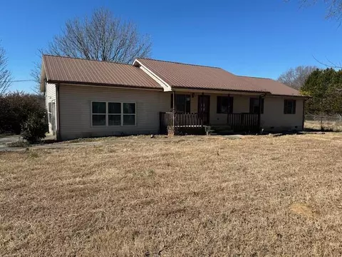 267 W Holly Creek Rd, Dalton, GA 30721