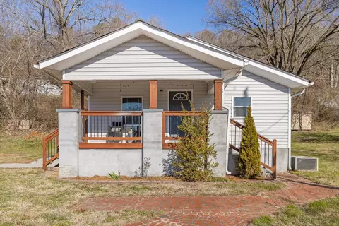 153 Signal Hills Dr, Chattanooga, TN 37405