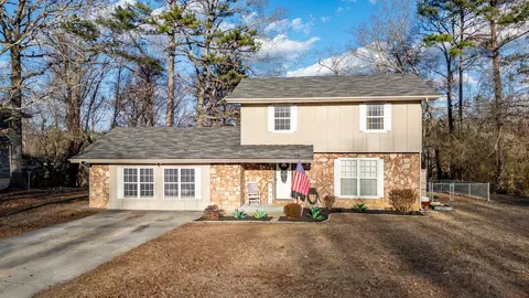 6831 Knollcrest Dr, Harrison, TN 37341