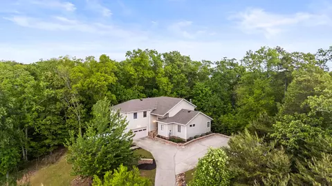 7128 White Oak Valley Rd, Mc Donald, TN 37353
