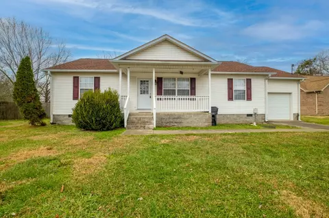 117 Carter Blake Rd, Tullahoma, TN 37388