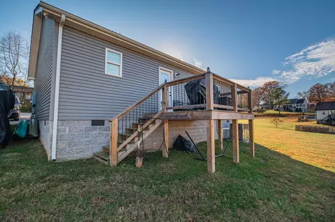 200 Pine Ave, Morrison, TN 37357 photo 4