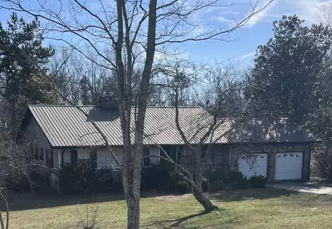 5651 S York Hwy, Grimsley, TN 38565