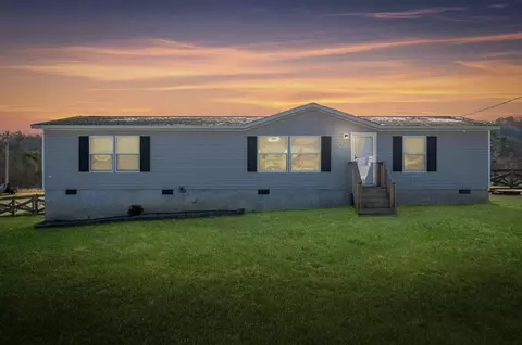 152 Meadow Vw, Pikeville, TN 37367