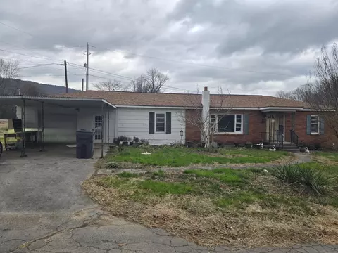 111 Mountain View Dr, Soddy Daisy, TN 37379