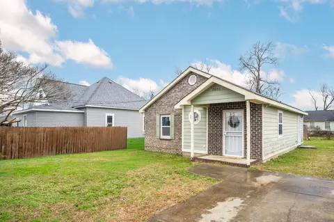 2603 E 44th St, Chattanooga, TN 37407