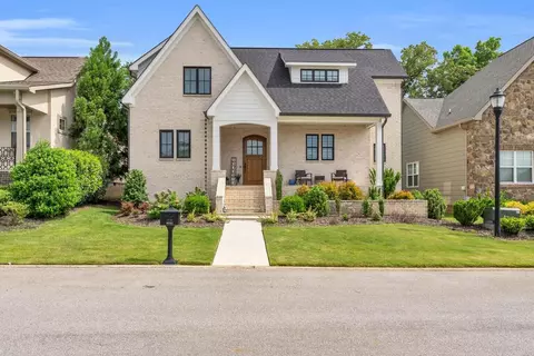 9257 Skyfall Dr, Ooltewah, TN 37363