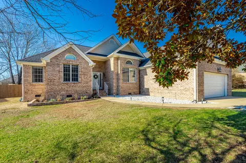 2115 Paris Metz Rd, Chattanooga, TN 37421