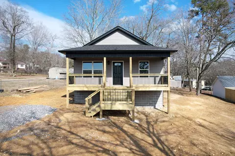 215 Marion Cir SE, Cleveland, TN 37323
