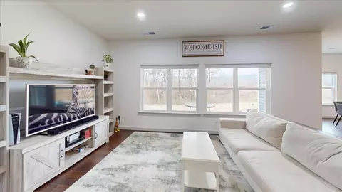 Living - 5859 Prickly Loop, Ooltewah, TN 37363 photo 1 of 1