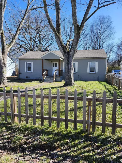 83 Everglades Blvd, Rossville, GA 30741
