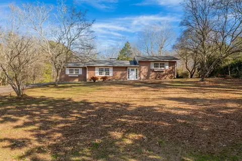 153 Maple Dr, Summerville, GA 30747